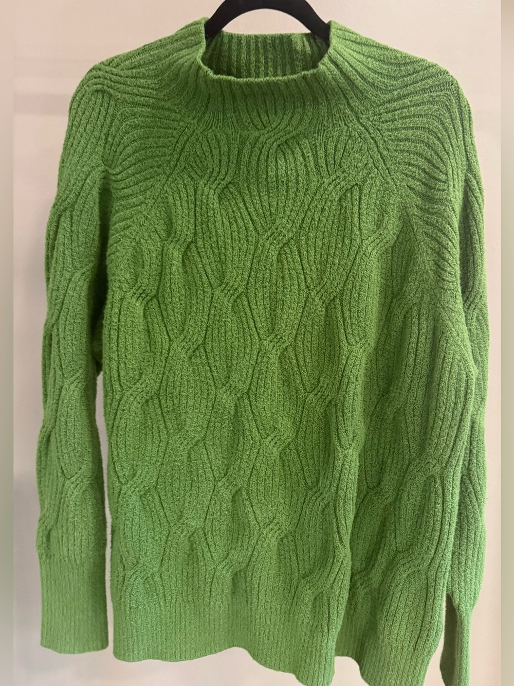 Amazon Essentials Lime Green Cable Knit Crew Neck Sweater